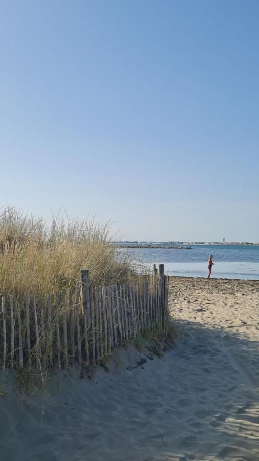 La Cigale De Mer A 100 M De La Plage Et Du Centre Ville Du Grau Du Roi Le Grau-du-Roi Luaran gambar
